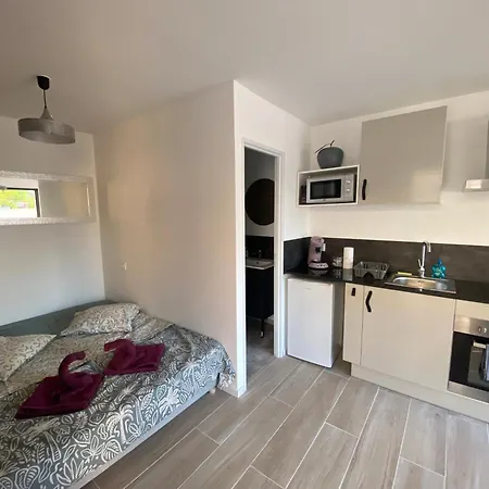 Rouquette Cosy * וילנב-סור-לו